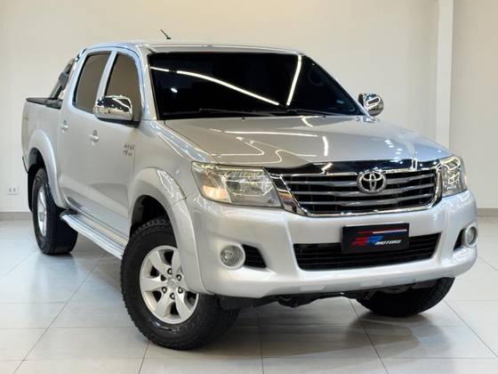 TOYOTA HILUX 2.7 SRV 4X4 CD 16V FLEX 4P AUTOMÁTICO